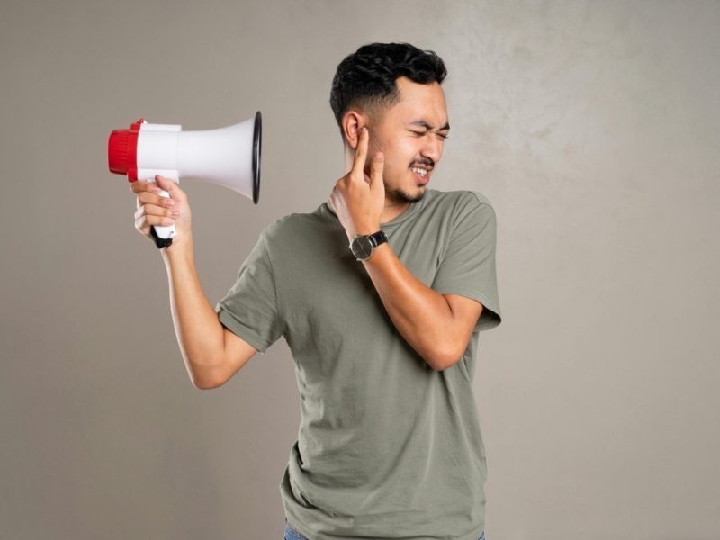 mindhamok blocking out the noise